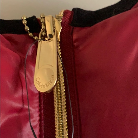 Calvin Klein Performance Down Red Vest Size Small - Picture 4 of 8